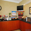 Отель COMFORT INN & SUITES, фото 3