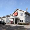 Отель Econo Lodge Inn & Suites Canandaigua, фото 1