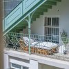 Отель Superior Apartment With Outdoor Area and Parking in the old Town of Krems в Кремс-на-Дунае