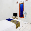 Отель OYO 92078 Tarlo Guest House 4, фото 2