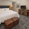 Отель Hampton Inn & Suites Portland-Pearl District, фото 32