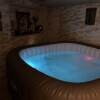 Отель La suite inoubliable Avec jacuzzi, фото 22