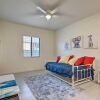 Отель Modern Glendale Getaway ~ 3 Mi To Stadium!, фото 3
