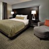 Отель Staybridge Suites Marquette, an IHG Hotel, фото 6