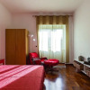 Отель Large Apartment in the Heart of Chiaia, фото 5