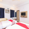 Отель OYO 13418 Maple Delite, фото 5