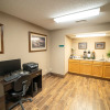 Отель Quality Inn & Suites Watertown near Prairie Lakes Ice Arena, фото 27