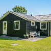 Отель 6 Person Holiday Home in Knebel, фото 18