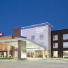 Отель Fairfield Inn & Suites Burlington в Берлингтоне