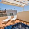 Отель Amazing 4-bedroom Sliema Town House with Jacuzzi, фото 17