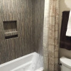 Отель Royal Oak 111 2 Bedrooms 2 Bathrooms Condo, фото 7