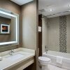 Отель Quality Inn & Suites, фото 21