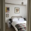 Отель The Arts House; Georgian Townhouse Close to Beach, фото 7