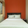 Отель Reddoorz Near Masjid Agung Surabaya в Сурабае
