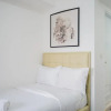 Отель Strategic Studio Apartment with Extra Bed at M-Town Residence, фото 3