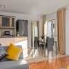 Отель Guestready - Vibrant & Warm Apartment in Central Birmingham, фото 13