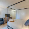 Отель Newly Renovated Studio Two Blocks From the Beach, фото 7