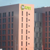 Отель B&B HOTEL Lille Grand Stade, фото 1