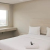 Отель Cozy Studio At Gateway Park Lrt City Bekasi Apartment, фото 2