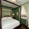 Отель Cedars of Williamsburg Bed & Breakfast, фото 15