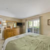Отель Swans Nest Villa 1304 2 Bedroom Condo by RedAwning, фото 9