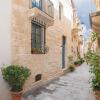 Отель "3 Bedroom House of Character in Rabat Near Mdina" в Рабате