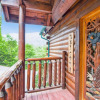 Отель Wilderness Lodge 3 Bedroom Cabin by Redawning, фото 5