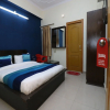 Отель OYO 9847 Hotel Blue Empire, фото 20