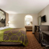 Отель Super 8 by Wyndham Lake Charles Northeast, фото 3