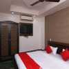 Отель OYO 22756 Diksha Hotel, фото 5