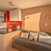 Отель Nice cosy studio with balcony at the heart of L'Alpe d'Huez - Welkeys, фото 10