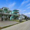 Отель Pelicans Landing 2 Bedroom Home by RedAwning, фото 20