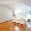 Отель Short-let Florence Pontevecchio Suite, фото 20
