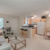 Отель Waves 17 - One Bedroom Condo, фото 9