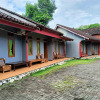 Отель Jogo Segoro Homestay RedPartner near Pantai Sundak Gunungkidul, фото 1