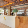Отель FabHotel Royal CM Bani Park, фото 28