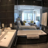Отель Sandton Skye Suite 604, фото 8