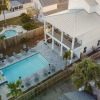 Отель Lyle by Avantstay Chic Beach House w/ Pool & Hot Tub Walking Distance to Ocean, фото 30