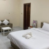 Отель Villa room 5 mins walk to al ain mall, фото 8