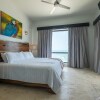 Отель Diamante Beachfront Suites, фото 3