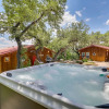 Отель Waterfront Spicewood Home: Deck, Fire Pit & Grill, фото 17
