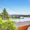 Отель Lake View on Dexter - Two Bedroom Condo, фото 12