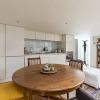 Отель JOIVY Artsy Studio Flat in Fulham near River Thames, фото 3