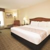 Отель La Quinta Inn & Suites Downtown Conference Center, фото 10