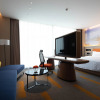 Отель Hampton by Hilton Guigang, фото 2