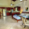Отель Caribbean Shores Bed & Breakfast, фото 29