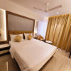 Отель Golden Nest - Thane, фото 17