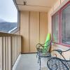 Отель Full Renovated 1br -walk To Gondola & Kids Ski Free 1 Bedroom Condo by RedAwning, фото 8