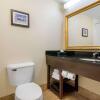 Отель Comfort Inn & Suites Norman near University, фото 41