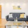 Отель Great Mayfair Apartment - Sleeps 6, фото 1